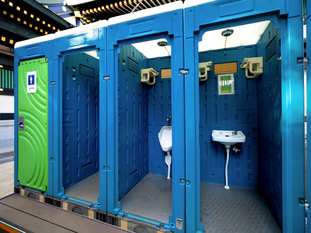 Porta potty rental for outdoor events in Akron, IA